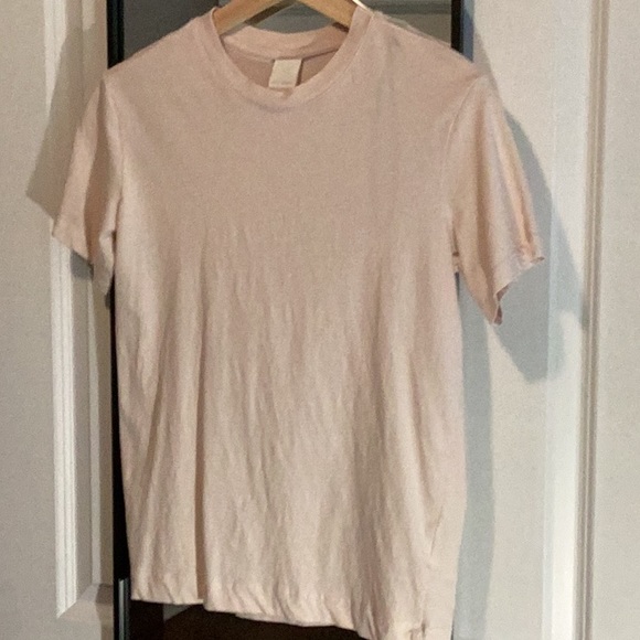 H&M basic pink tee - Picture 2 of 5